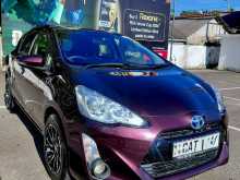 Toyota Aqua Urban 2015 Car