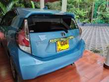 https://riyasewana.com/uploads/toyota-aqua-urban-2017-14272512632.jpg
