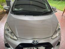 https://riyasewana.com/uploads/toyota-aqua-urban-201858366393.jpg