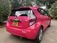 https://riyasewana.com/uploads/toyota-aqua-urban-207132824022.jpg