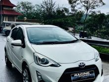 Toyota Aqua Urban 2015 Car
