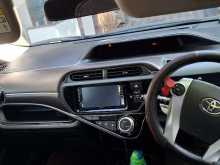 https://riyasewana.com/uploads/toyota-aqua-urban-291723174063.jpg