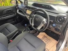 https://riyasewana.com/uploads/toyota-aqua-urban-312575317075.jpg
