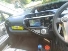 https://riyasewana.com/uploads/toyota-aqua-urban-315470617376.jpg