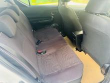 https://riyasewana.com/uploads/toyota-aqua-urban-321225517796.jpg