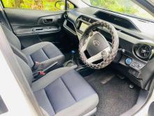 https://riyasewana.com/uploads/toyota-aqua-urban-42016496825.jpg