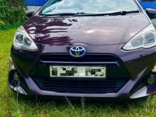 Toyota Aqua Urban Limited Edition 2015 Car
