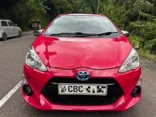 https://riyasewana.com/uploads/toyota-aqua-urban-50162724021.jpg