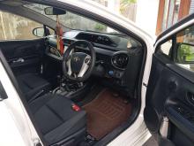 https://riyasewana.com/uploads/toyota-aqua-urban-7559486565.jpg