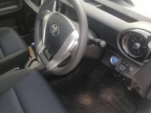 https://riyasewana.com/uploads/toyota-aqua-urban-87130717566.jpg