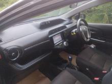 https://riyasewana.com/uploads/toyota-aqua-urban-92102326975.jpg