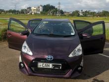 https://riyasewana.com/uploads/toyota-aqua-urban-98454117495.jpg