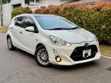 Toyota Aqua X Urban 2015 Car