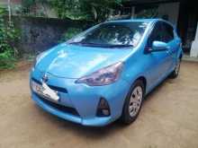 Toyota Aqua S 2013 Car