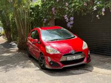 Toyota Aqua X Urban 2015 Car