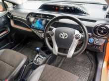 https://riyasewana.com/uploads/toyota-aqua-x-14102827985.jpg