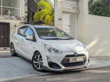 Toyota Aqua X Urban 2015 Car