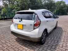 https://riyasewana.com/uploads/toyota-aqua-x-1511231417896.jpg