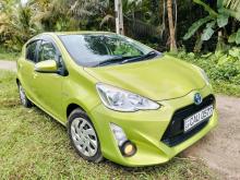 Toyota Aqua X Urban 2017 Car