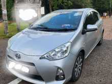 Toyota Aqua X Grade 2014 Car