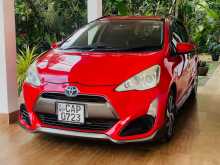 Toyota AQUA X URBAN 2015 Car