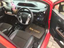 https://riyasewana.com/uploads/toyota-aqua-x-2015-119210712524.jpg