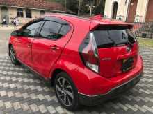 https://riyasewana.com/uploads/toyota-aqua-x-2015-119210712582.jpg