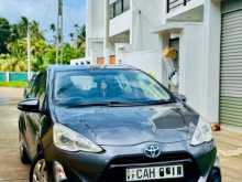 Toyota Aqua X Urban 2015 Car