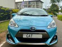 Toyota Aqua X Urban 2015 Car