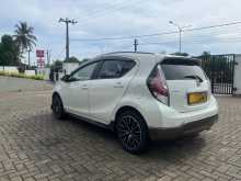 https://riyasewana.com/uploads/toyota-aqua-x-2015-239241512232.jpg