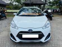 Toyota Aqua X Urban 2015 Car