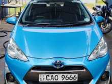 Toyota Aqua X Urban 2015 Car