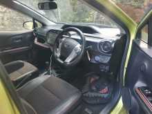 https://riyasewana.com/uploads/toyota-aqua-x-2015-610370712313.jpg