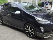 Toyota Aqua X Urban 2016 Car