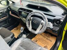 https://riyasewana.com/uploads/toyota-aqua-x-201950076776.jpg