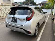 https://riyasewana.com/uploads/toyota-aqua-x-2022-289455012633.jpg