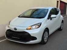 https://riyasewana.com/uploads/toyota-aqua-x-2022-517545312431.jpg