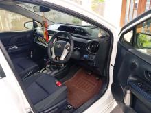 https://riyasewana.com/uploads/toyota-aqua-x-20800126325.jpg