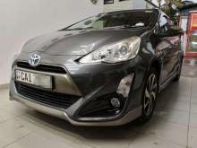 https://riyasewana.com/uploads/toyota-aqua-x-21050287004.jpg