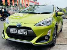 https://riyasewana.com/uploads/toyota-aqua-x-221122044173.jpg
