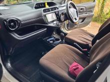 https://riyasewana.com/uploads/toyota-aqua-x-2211372824813.jpg