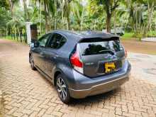 https://riyasewana.com/uploads/toyota-aqua-x-2215393722922.jpg