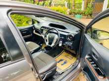 https://riyasewana.com/uploads/toyota-aqua-x-2215393822233.jpg