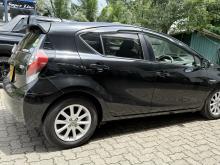 https://riyasewana.com/uploads/toyota-aqua-x-2316271517336.jpg