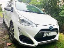 Toyota Aqua X Urban 2015 Car