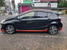 https://riyasewana.com/uploads/toyota-aqua-x-25180448943.jpg
