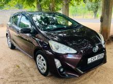 Toyota Aqua X Urban 2015 Car