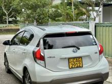 https://riyasewana.com/uploads/toyota-aqua-x-2819543624451.jpg