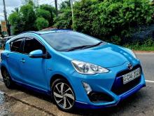 https://riyasewana.com/uploads/toyota-aqua-x-32123276725.jpg