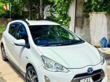 Toyota Aqua X Urban 2015 Car